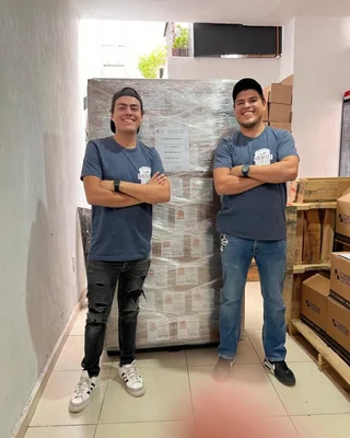 Equipo HERVI en logística